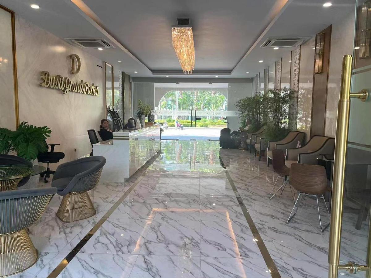 Romantic Beach Apartment芭堤雅水系高档酒店式公寓可做饭 좀티엔 비치 외부 사진