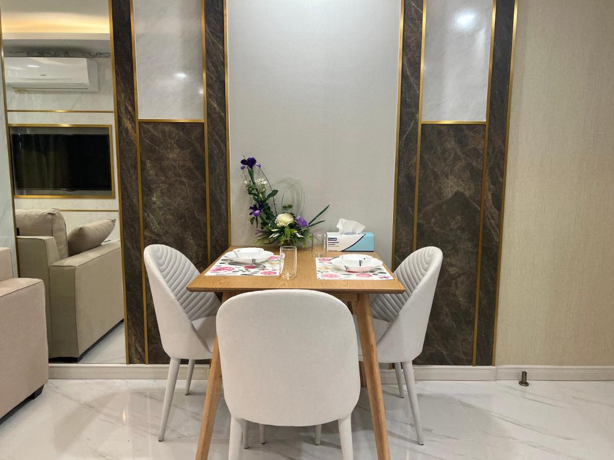 Romantic Beach Apartment芭堤雅水系高档酒店式公寓可做饭 좀티엔 비치 외부 사진