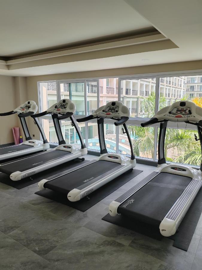 Romantic Beach Apartment芭堤雅水系高档酒店式公寓可做饭 좀티엔 비치 외부 사진