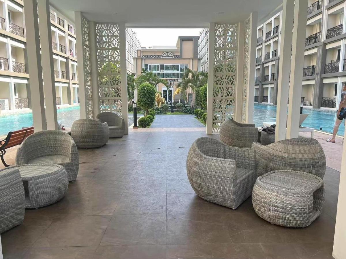 Romantic Beach Apartment芭堤雅水系高档酒店式公寓可做饭 좀티엔 비치 외부 사진